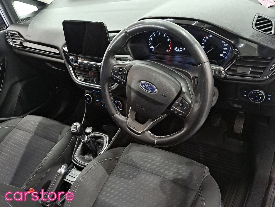 2020 Ford Fiesta - image 15