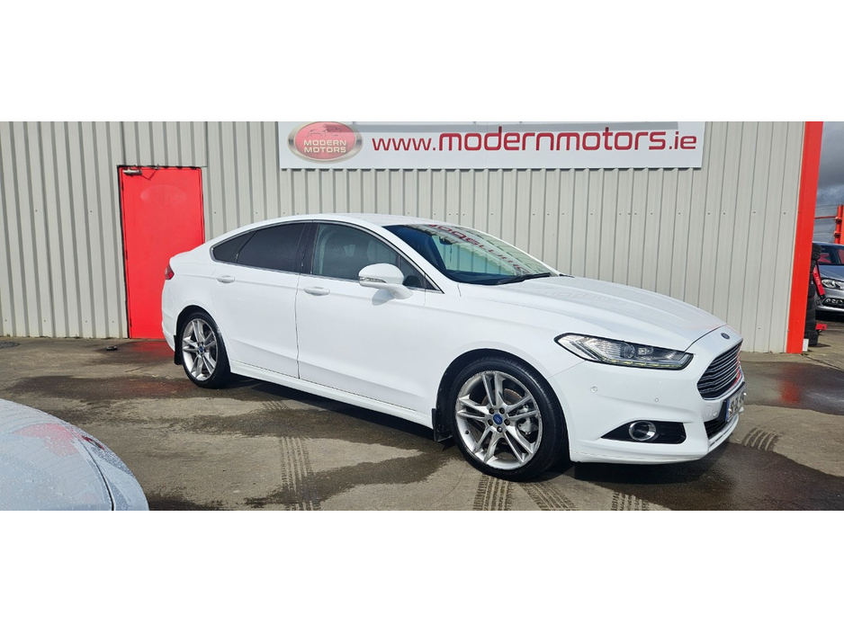 2016 Ford Mondeo - image 4