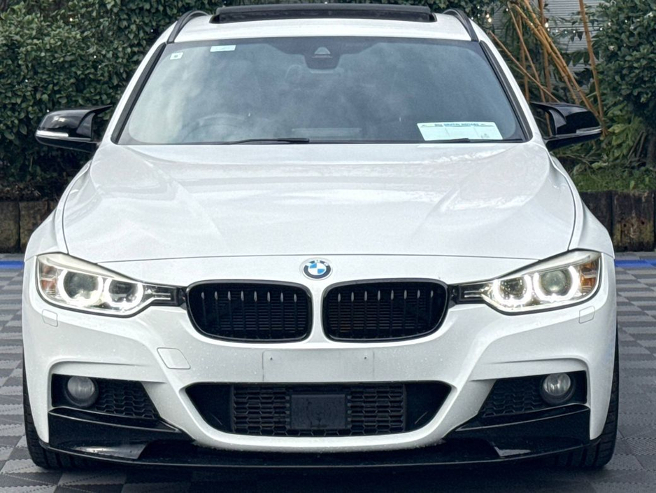 2013 BMW 3 Series - image 18