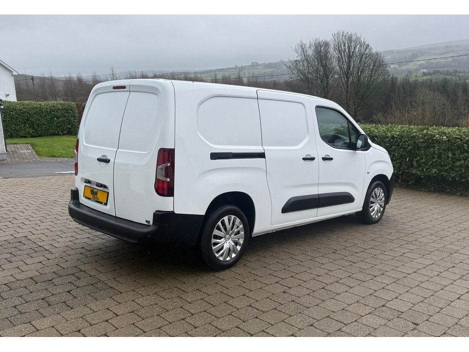 2022 Peugeot Partner 1.5 BLUE HDI 100 LONG BODY 6.2 €13,750
