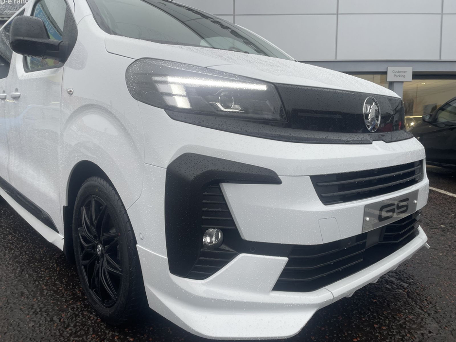 2026 Opel Vivaro - image 9