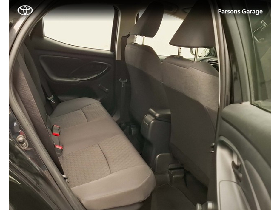 2023 Toyota Yaris  €21,995