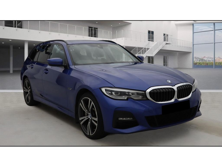 2021 BMW 3 Series 330e M SPORT 292BHP // PANORAMIC SUNROOF // 212 REG // ESTATE €26,995