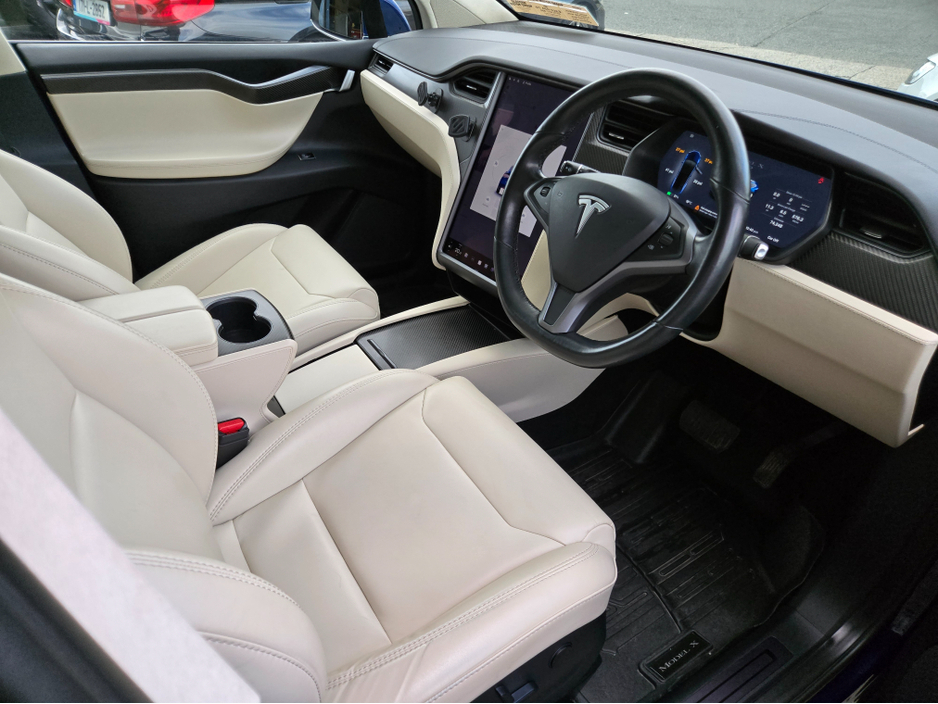2019 Tesla Model X - image 16