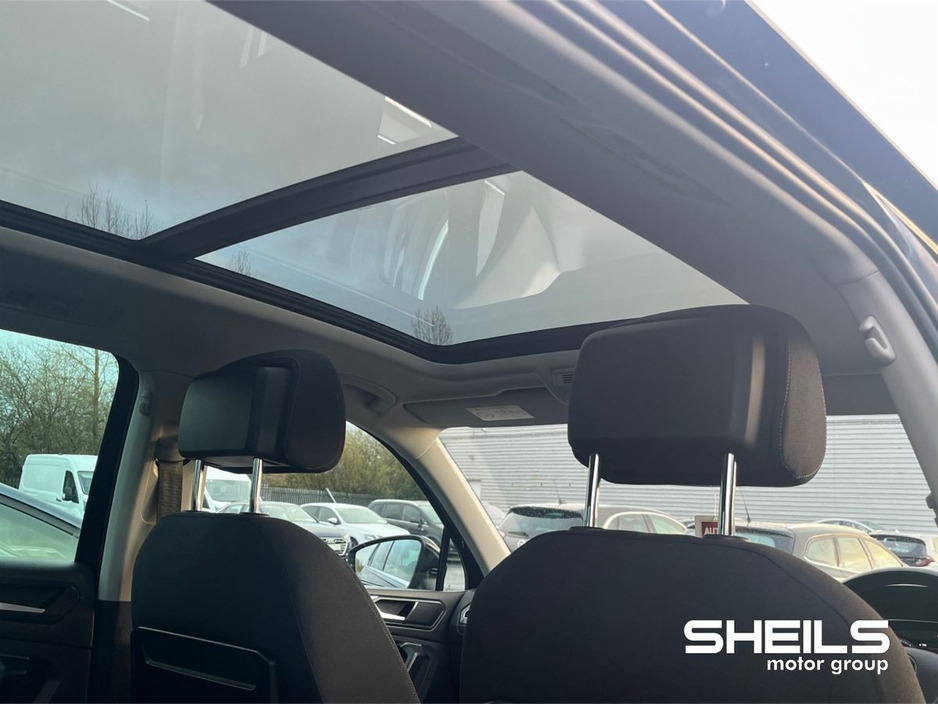 2017 Volkswagen Tiguan - image 18