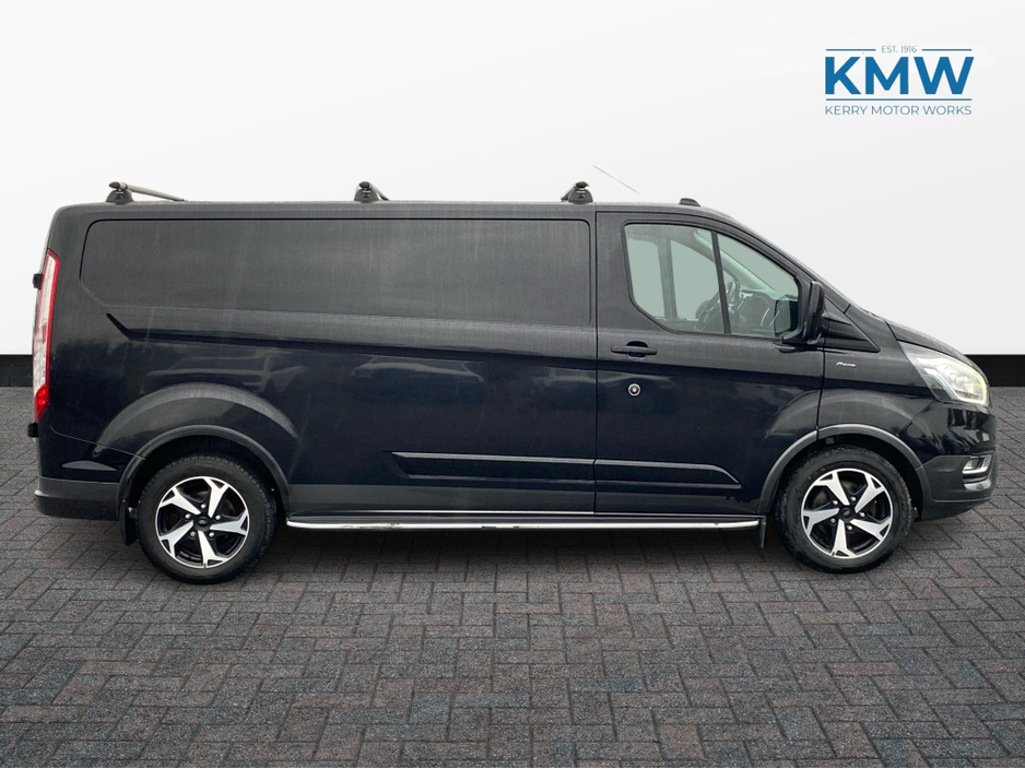 2021 Ford Transit Custom - image 6