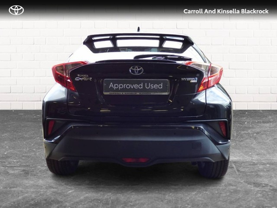 2018 Toyota C-HR - image 4