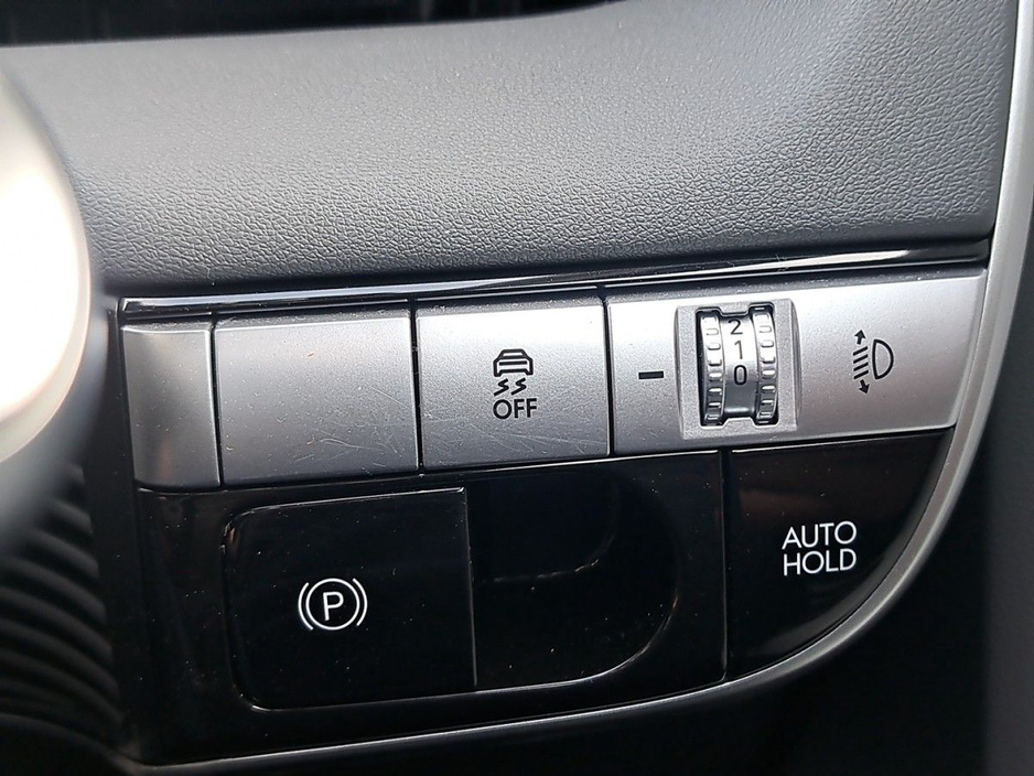 2022 Hyundai Ioniq 5 Executive Plus with a 73 k/wh Battery €26,950