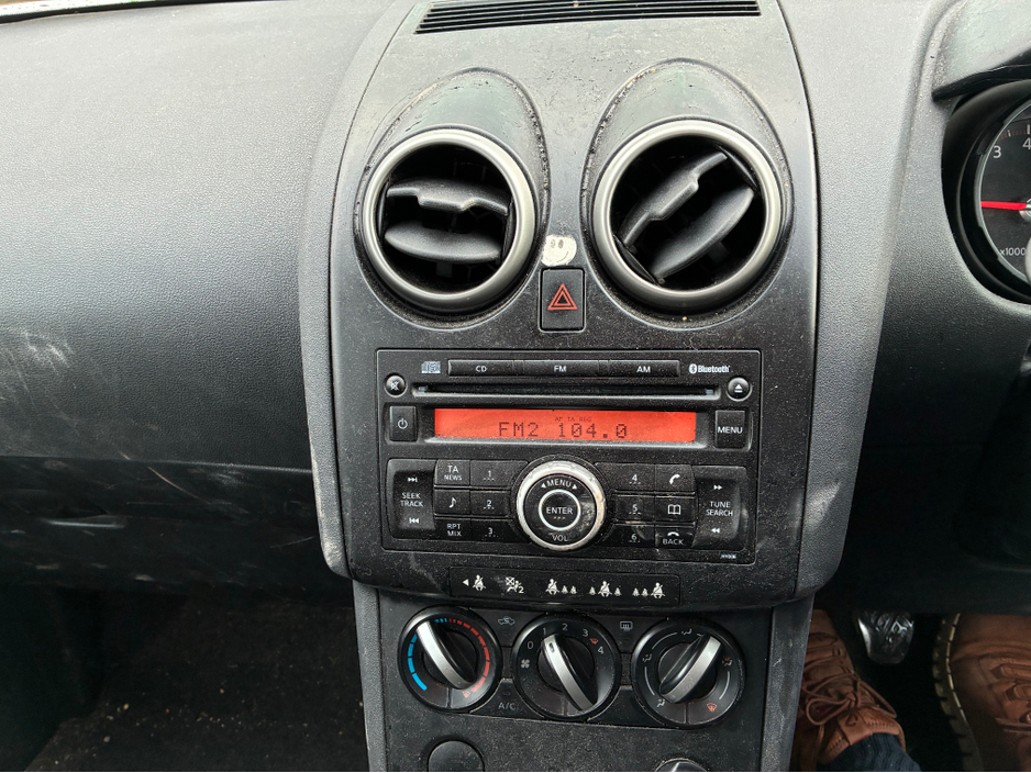 2009 Nissan Qashqai 1.6 SE €1,750