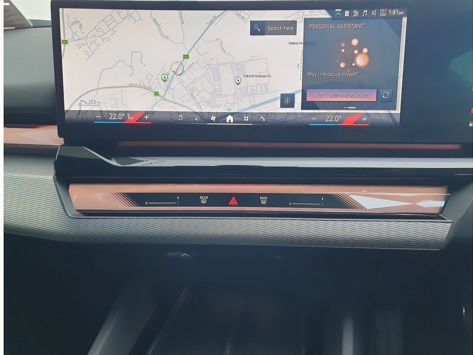 2025 BMW 5 Series - image 8