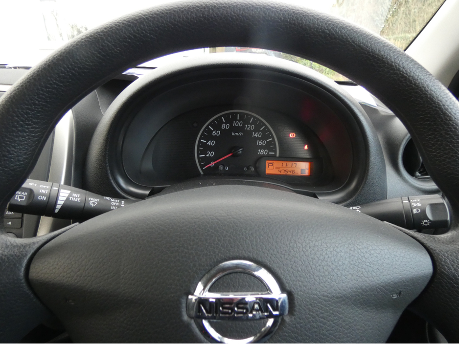 2019 Nissan Micra - image 9