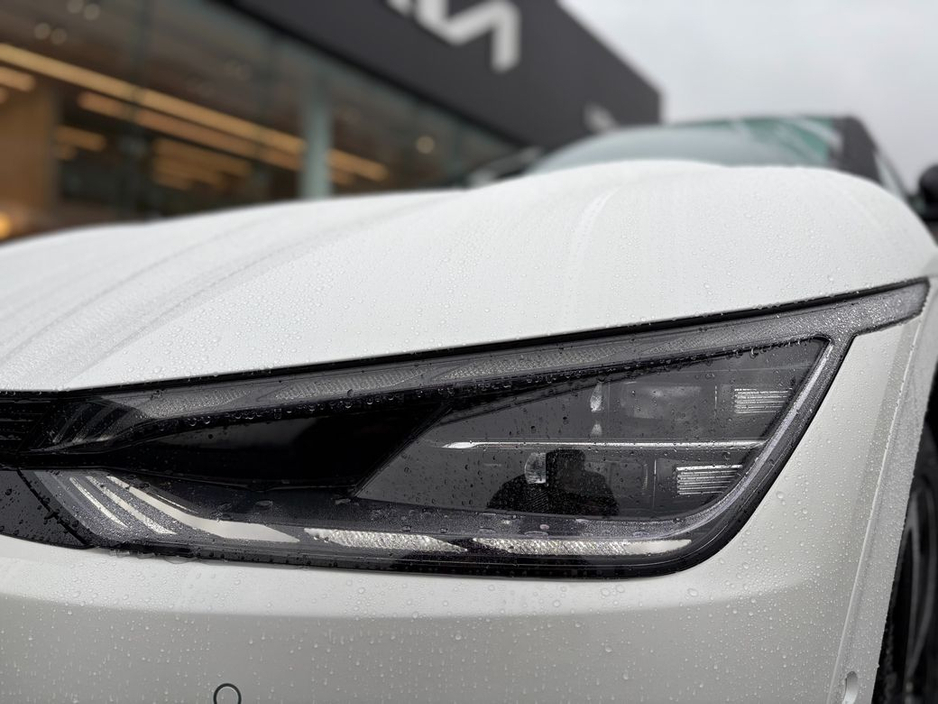 2023 Kia EV6 GT Line (508 km Range) €36,995