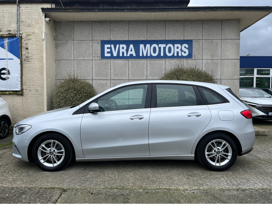 2020 Mercedes-Benz B Class - image 6