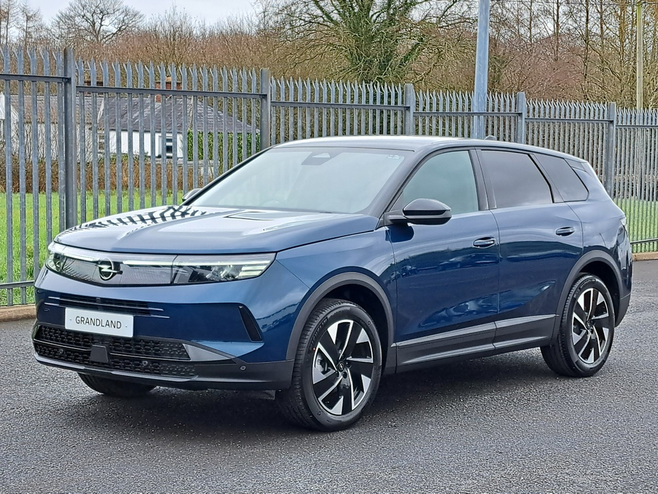 2026 Opel Grandland - image 5