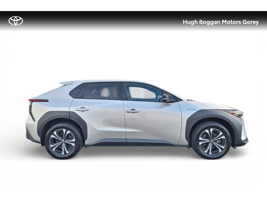 2023 Toyota bZ4X - image 3