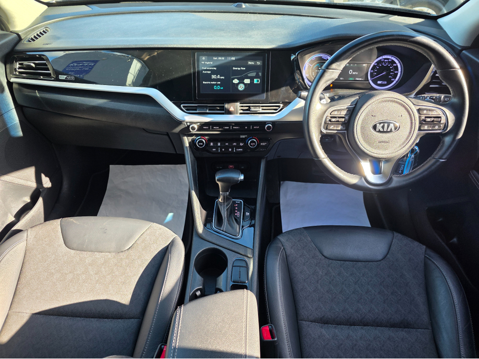 2020 Kia Niro - image 14