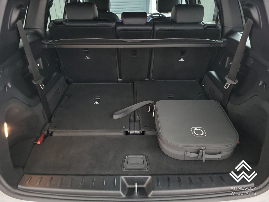 2025 Mercedes-Benz EQB - image 26