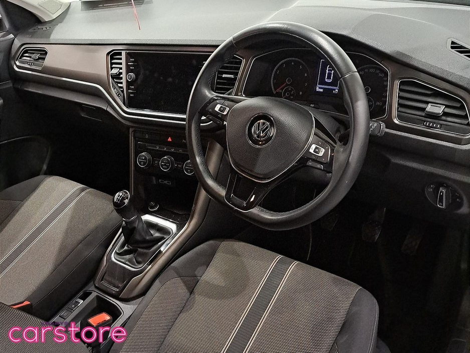 2018 Volkswagen T-Roc 1.0 TSI 115bhp Design €19,890
