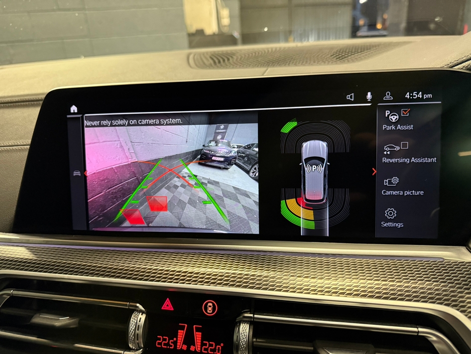 2022 BMW X5 - image 12