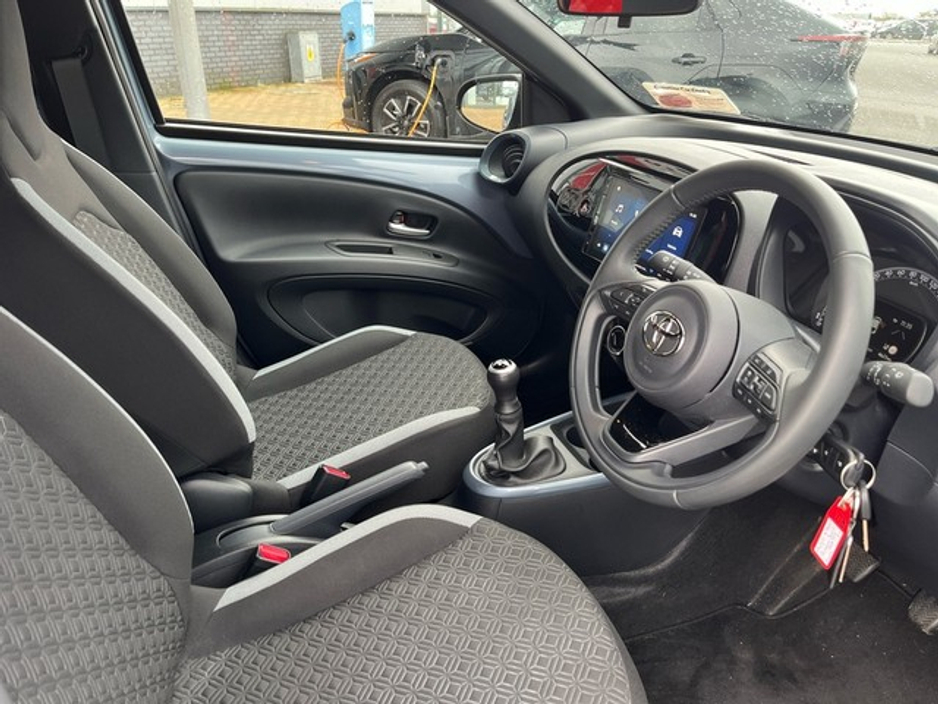 2025 Toyota Aygo X - image 9