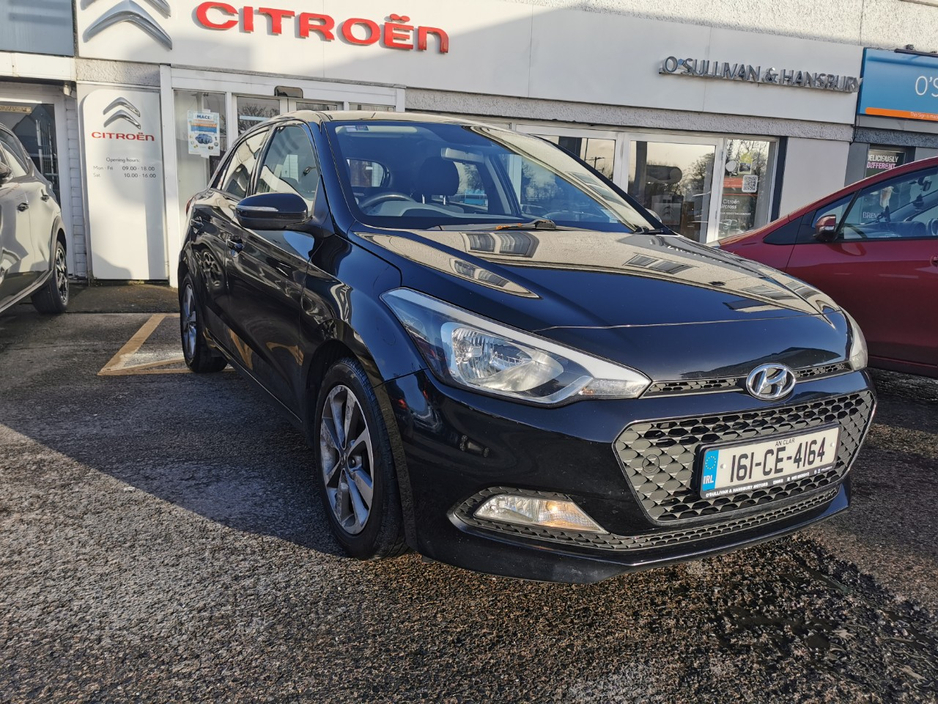 2016 Hyundai i20 - image 2