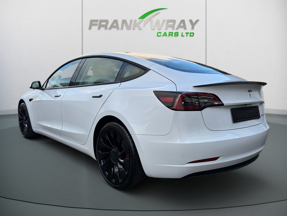 2021 Tesla Model 3 - image 5