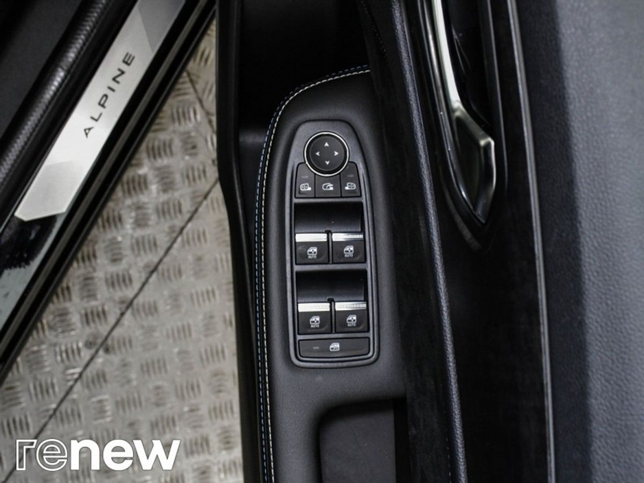 2025 Renault Arkana - image 16