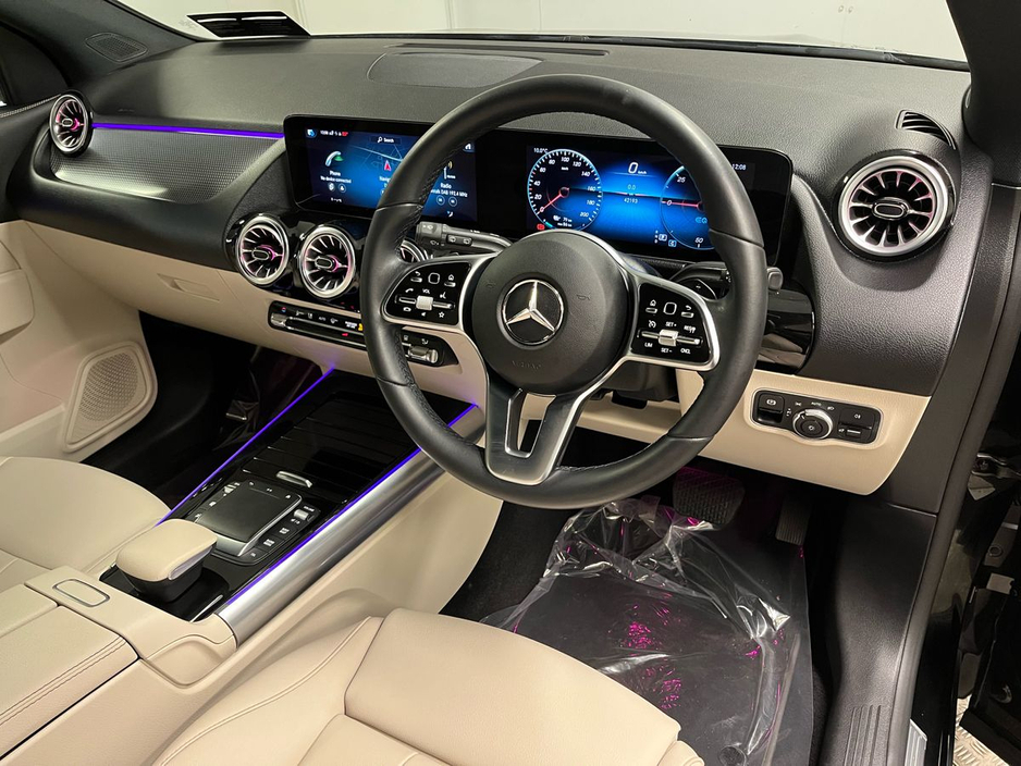 2023 Mercedes-Benz EQA 250 Progressive - 1 OWNER IRISH CAR - 19 Inch Alloys - Reversing Camera - Ambient Lighting - Sat Nav - Climate Control - Keyless Start - Apple CarPlay/Android Auto - €38,950 or €39,900 with Supagard V €38,950
