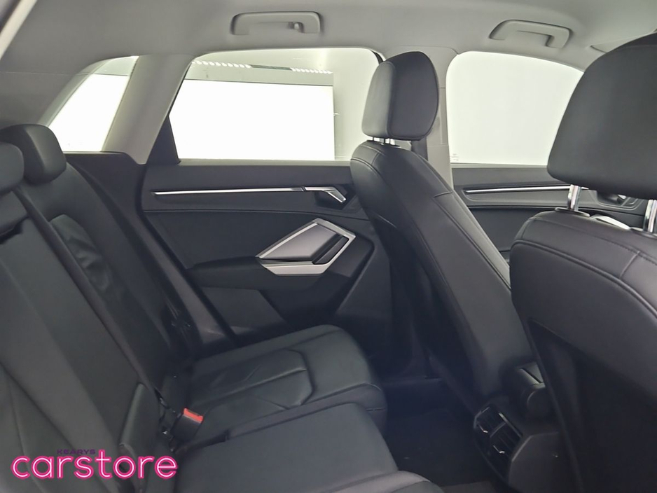 2021 Audi Q3 - image 10