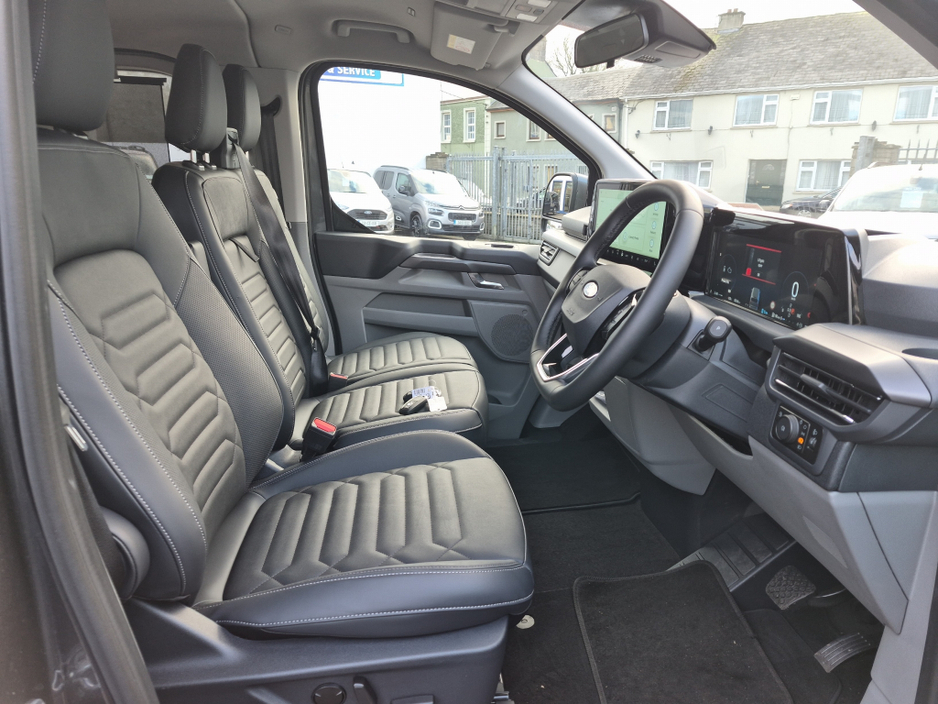 2026 Ford Transit Custom Lowered Floor Wheelchair Access New