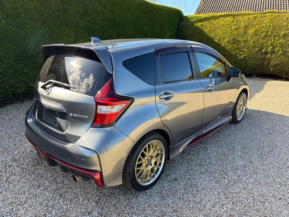 2017 Nissan Note - image 9