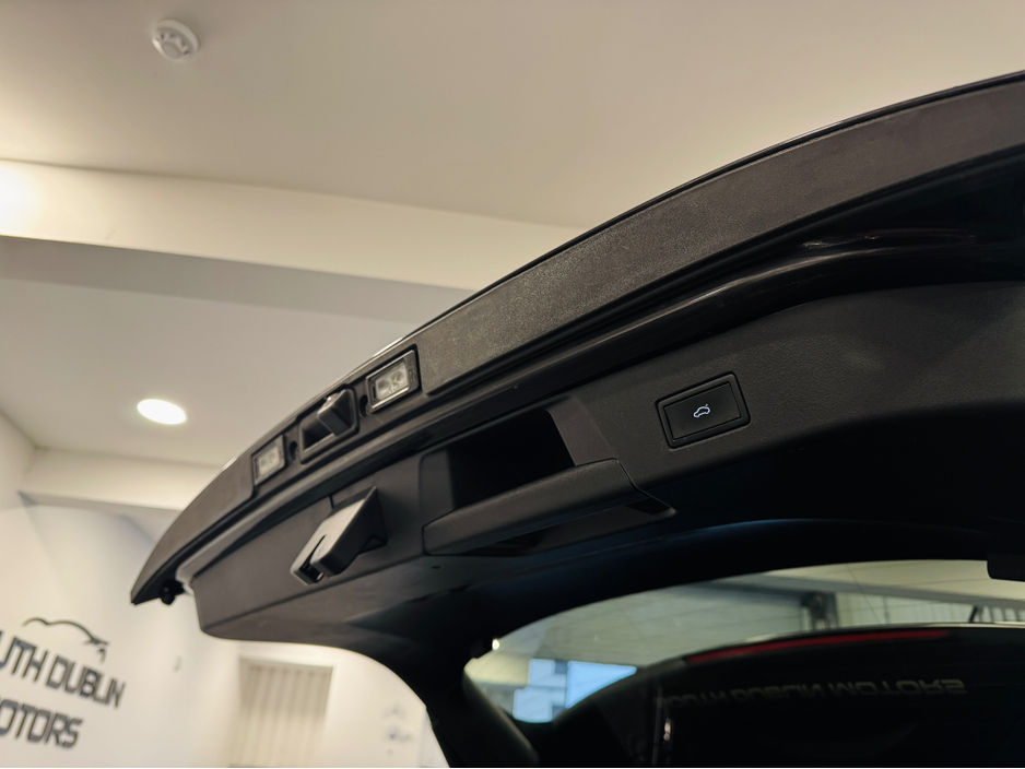 2021 Volkswagen ID.4 PRO 150 KW 1ST MAX 20 5DR AUTO €25,899