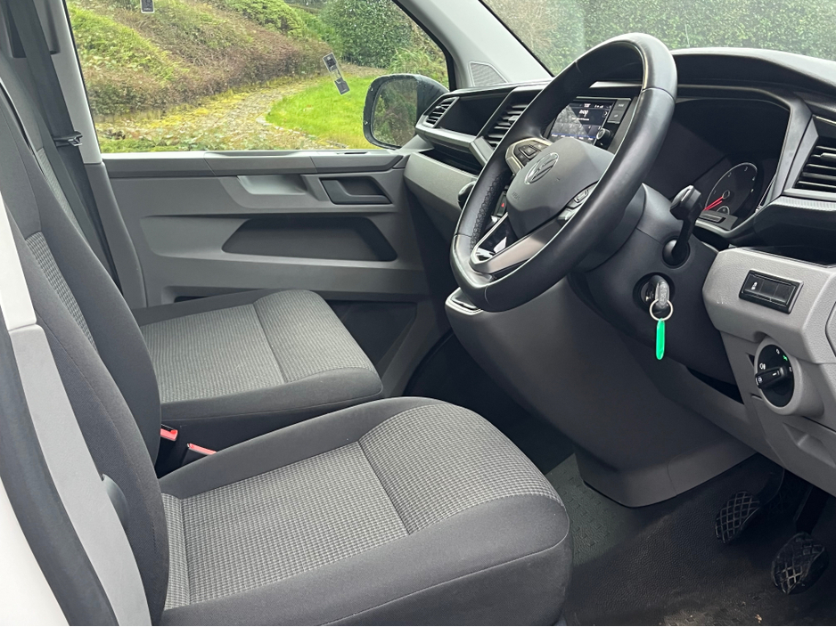 2024 Volkswagen Transporter T28 STARTLINE TDI P/V €25,950