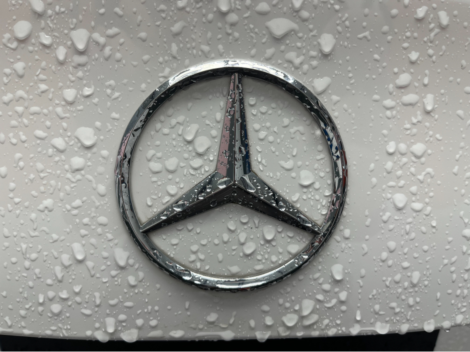 2024 Mercedes-Benz C Class 2024 MERCEDES-BENZ C350E SP 2.0 AUTOMATIC / CRUISE CONTROL / 360° PARKING CAMERA / ELECTRIC MEMORY HEATED REAR & FRONT SEATS / PADDLE SHIFTERS / PANORAMIC SUNROOF / AMBIENT LIGHTS / APPLE CARPLAY €54,950