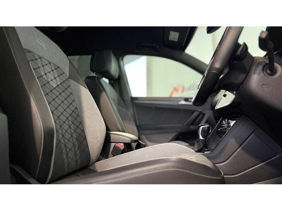 2024 Volkswagen Tiguan A7 R-LINE 2.0 TDI D7F 150 €54,900