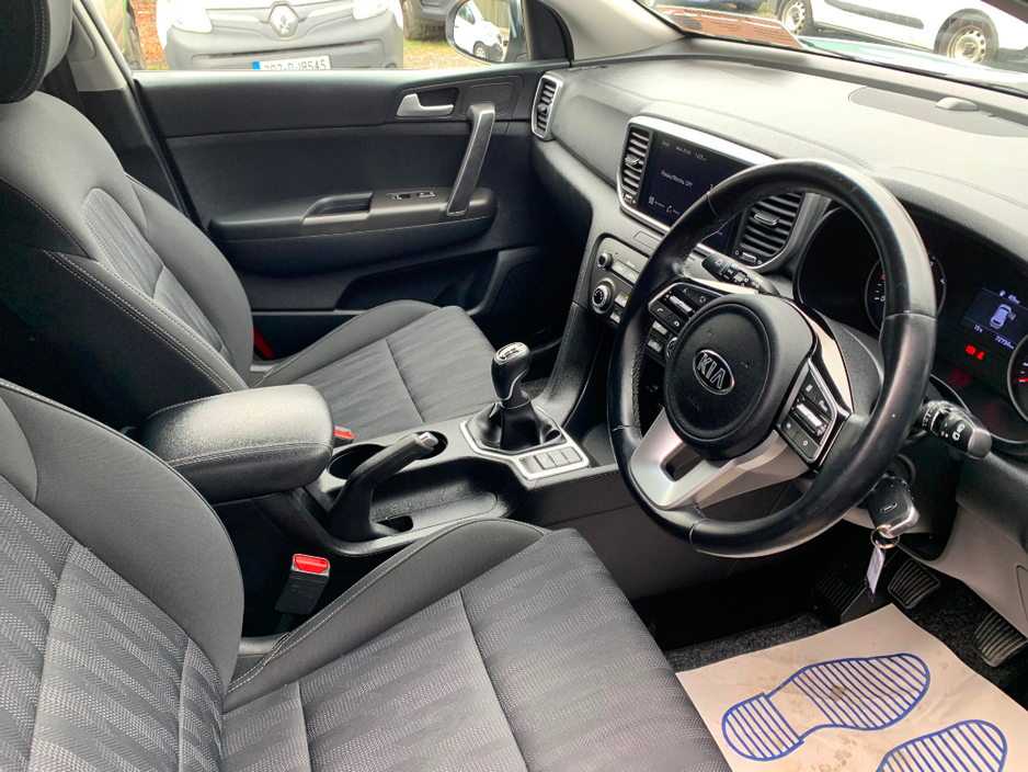 2021 Kia Sportage - image 16