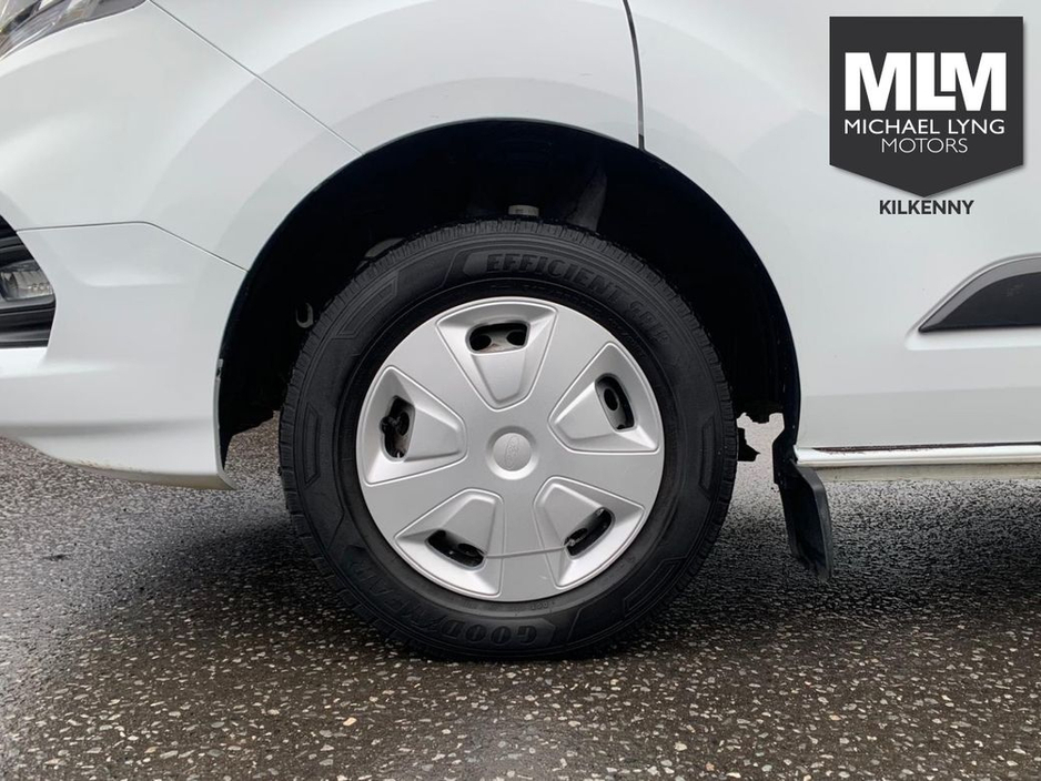 2023 Ford Transit Custom V362 300L Trend 2.0tdi170 M6 F €20,285