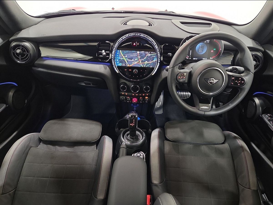2024 MINI Convertible John Cooper Works €47,950