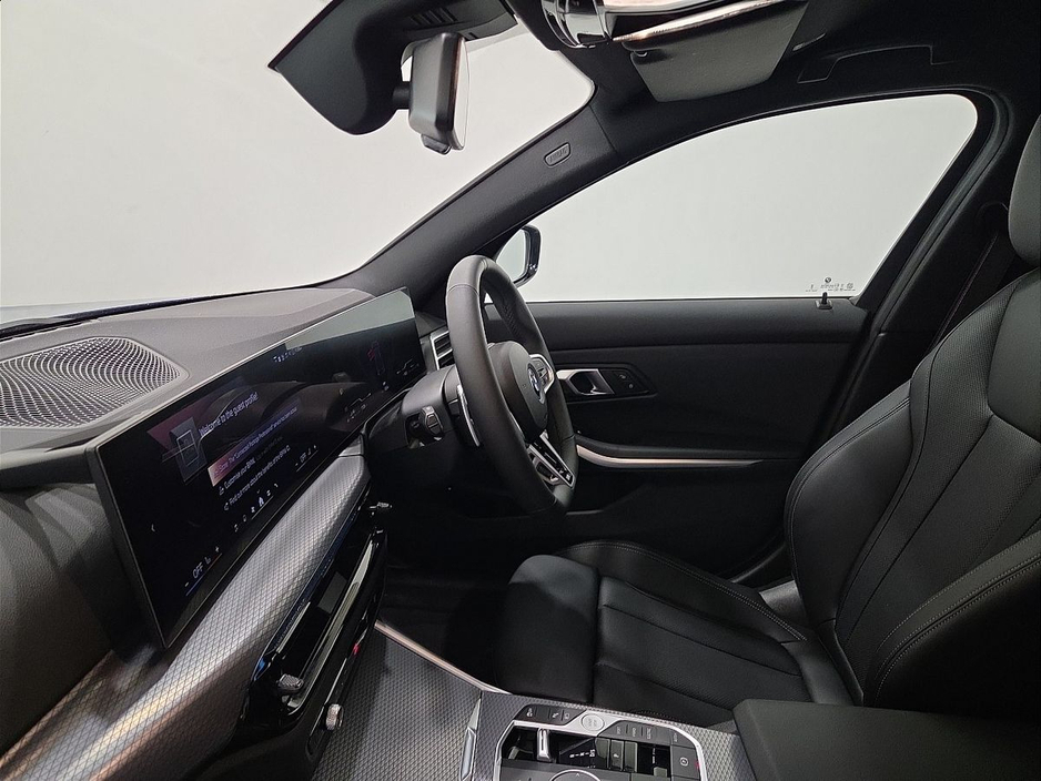 2025 BMW 3 Series 330 E M Sport Auto 330 e M Sport 330 e 292 12kWh PHEV 113BHP /83kw Step Auto Start/Stop