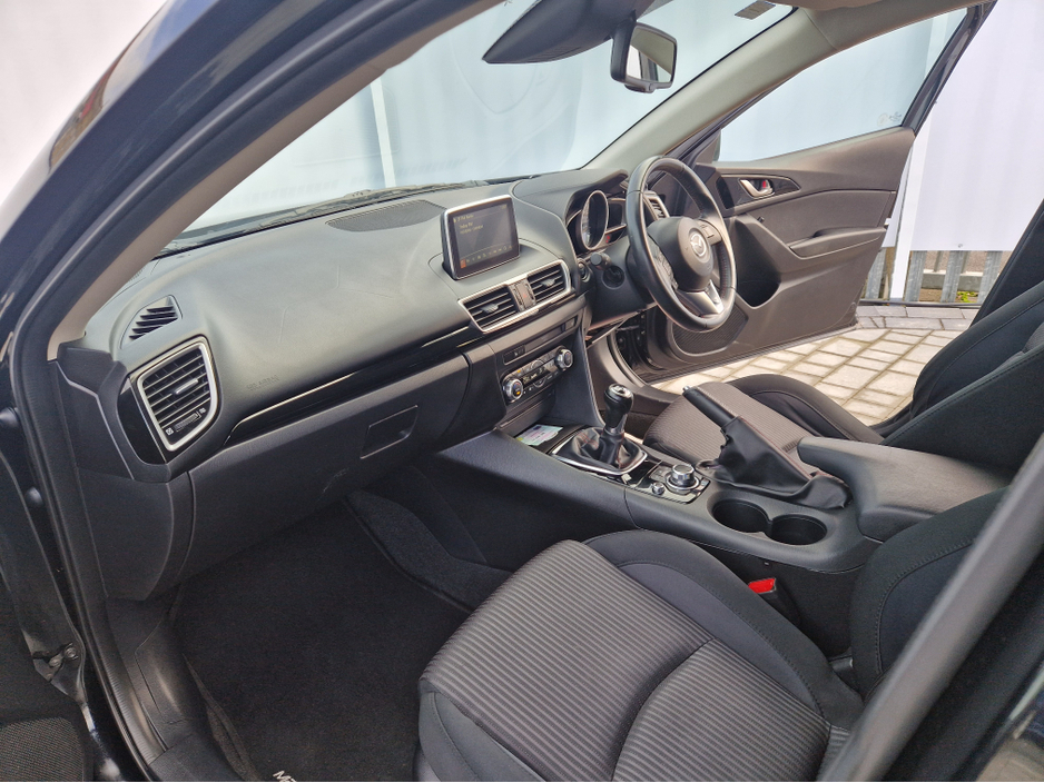 2016 Mazda Mazda3 1.5 D 105PS EXECUTIVE SE 4DR €9,950