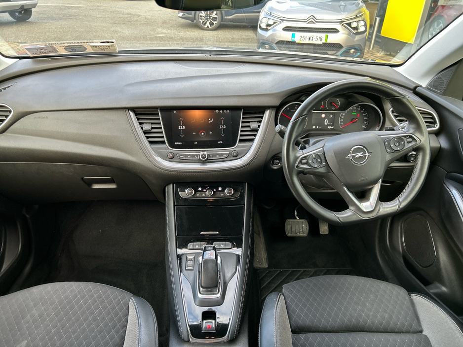 2021 Opel Grandland X - image 8
