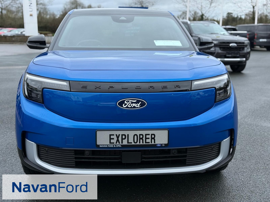 2026 Ford Explorer - image 5