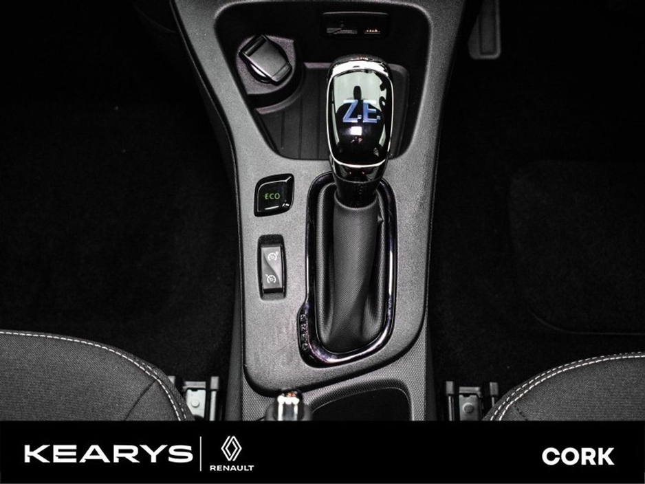 2019 Renault Zoe - image 14