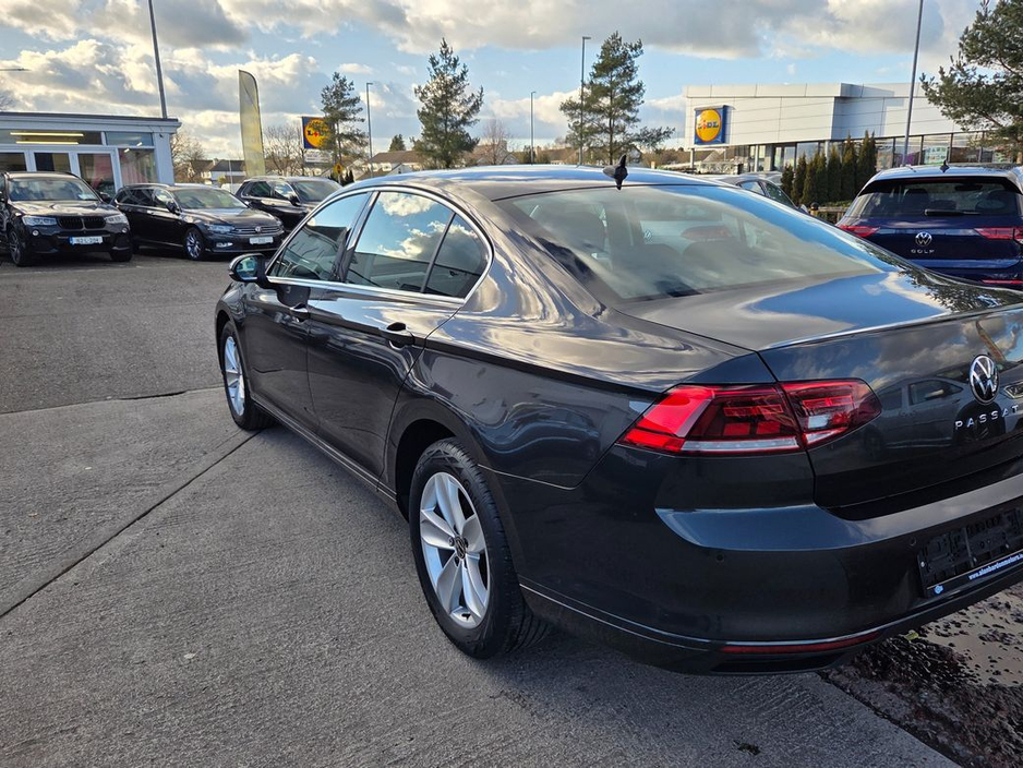 2021 Volkswagen Passat SE NAV TDI €25,550
