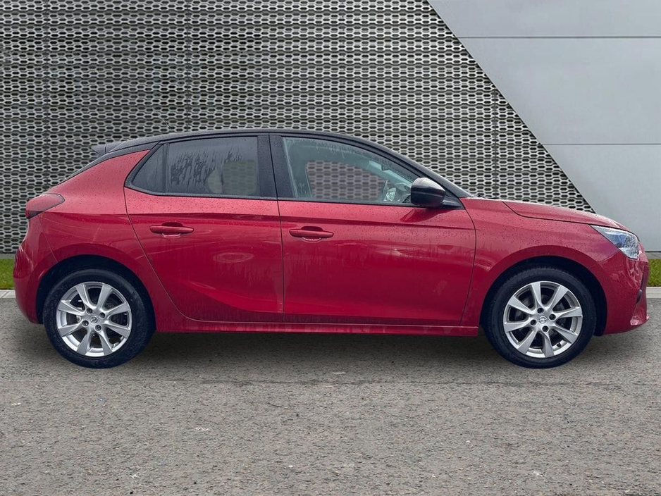 2022 Opel Corsa - image 6