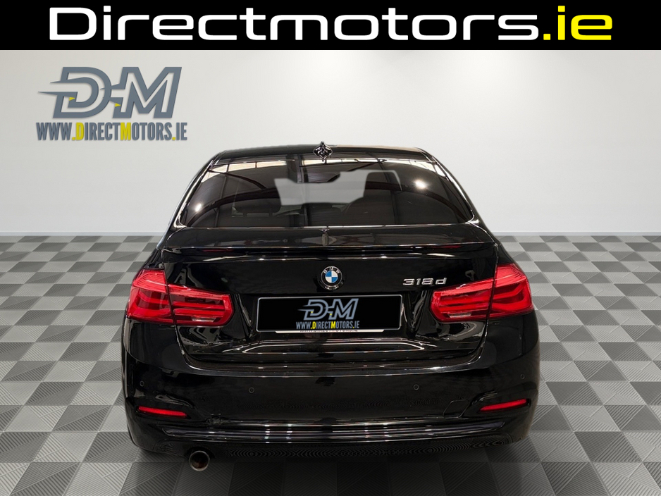 2017 BMW 3 Series - image 11