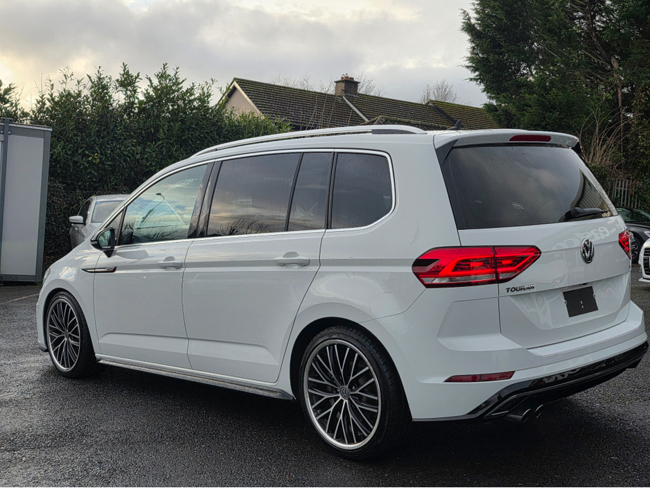 2017 Volkswagen Touran 1.4 R LINE EDITION LEATHER 7 SEATER CARPLAY ANDROID AUTO LARGE TOUCH SCREEN - SPECIALISING IN IMPORTS OF GERMAN AUTOMATIC HI SPEC €19,950