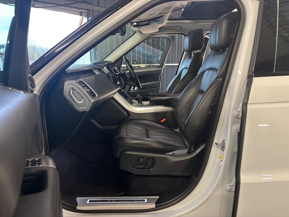 2019 Land Rover Range Rover Sport - image 19