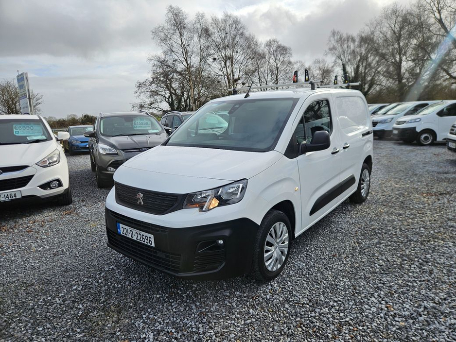 2022 Peugeot Partner Professional Plus 1.5 Blue HDI €15,990