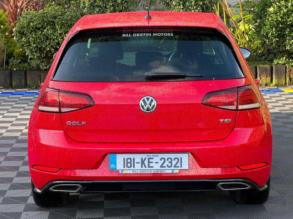 2018 Volkswagen Golf HIGHLINE R-LINE 1.0 TSI // 17" ALLOYS // APPLE CARPLAY/ANDROID AUTO // HEATED SEATS €18,900